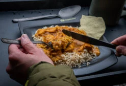 RidgeMonkey SQ DLX Standard Plate Set -Outwell Zone RIC05058